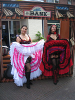 cancan girls